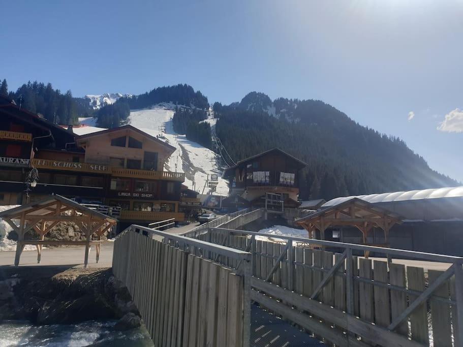 Appartement Pour 4 Personnes Au Pied Des Pistes Châtel Esterno foto