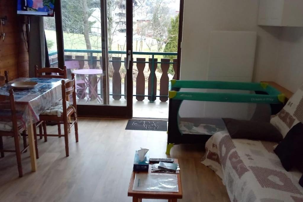 Appartement Pour 4 Personnes Au Pied Des Pistes Châtel Esterno foto